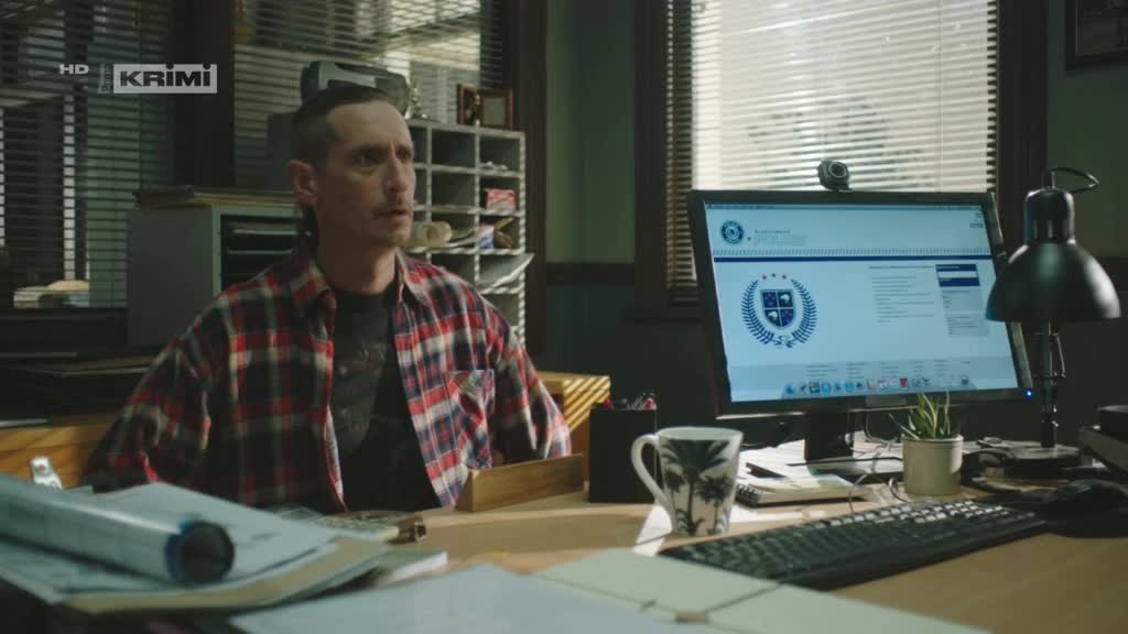 Vrazdy v Brokenwoodu s09e04 Pod psa cz tvrip avi