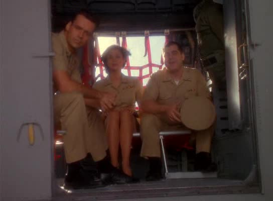 jag s02e05 Překročení rovníku avi