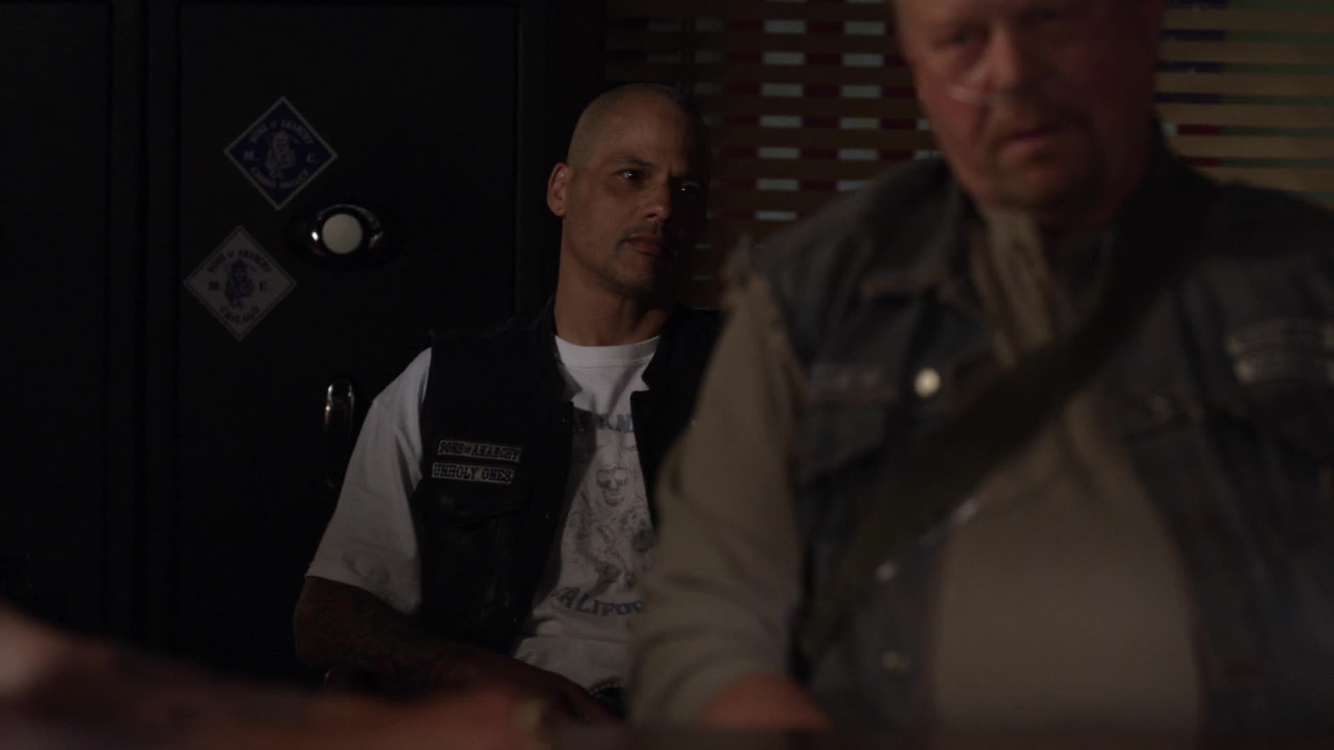 Zákon gangu S03E06 13 2010 CZ dab 1080p Razie mkv