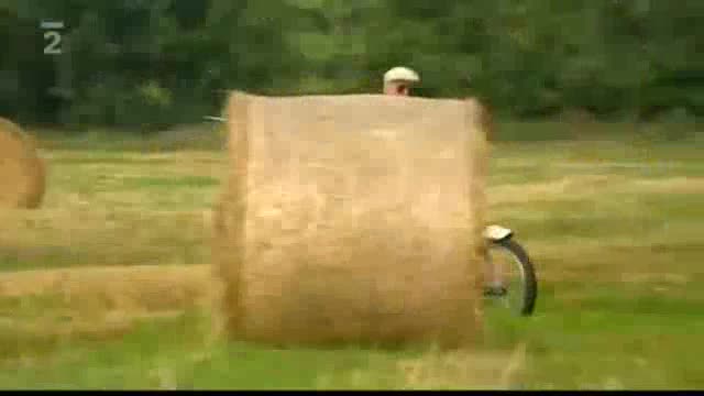 Zašlapané projekty 37 Mopedu Stadion odzvonilo mp4