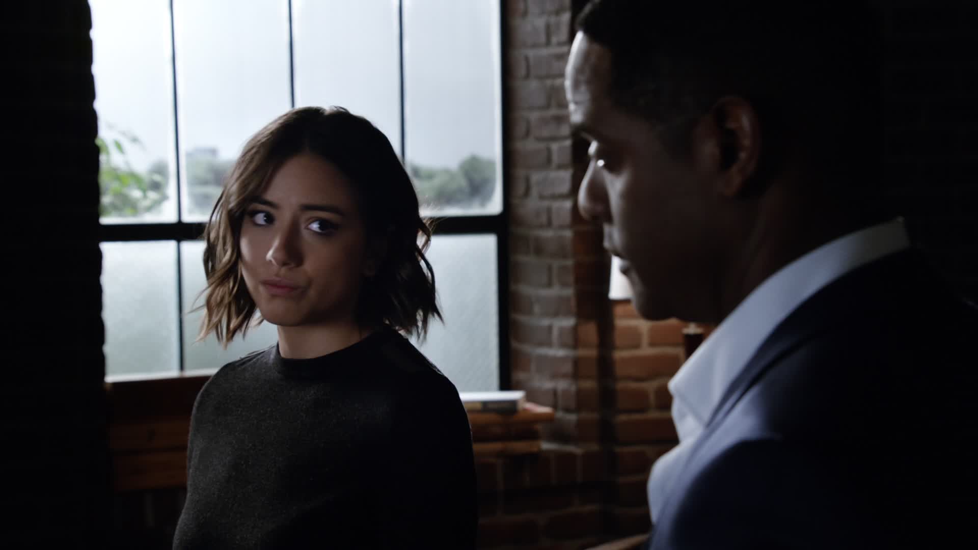 Agenti S H I E L D S03E07 22 2015 CZ dab Teorie chaosu mkv