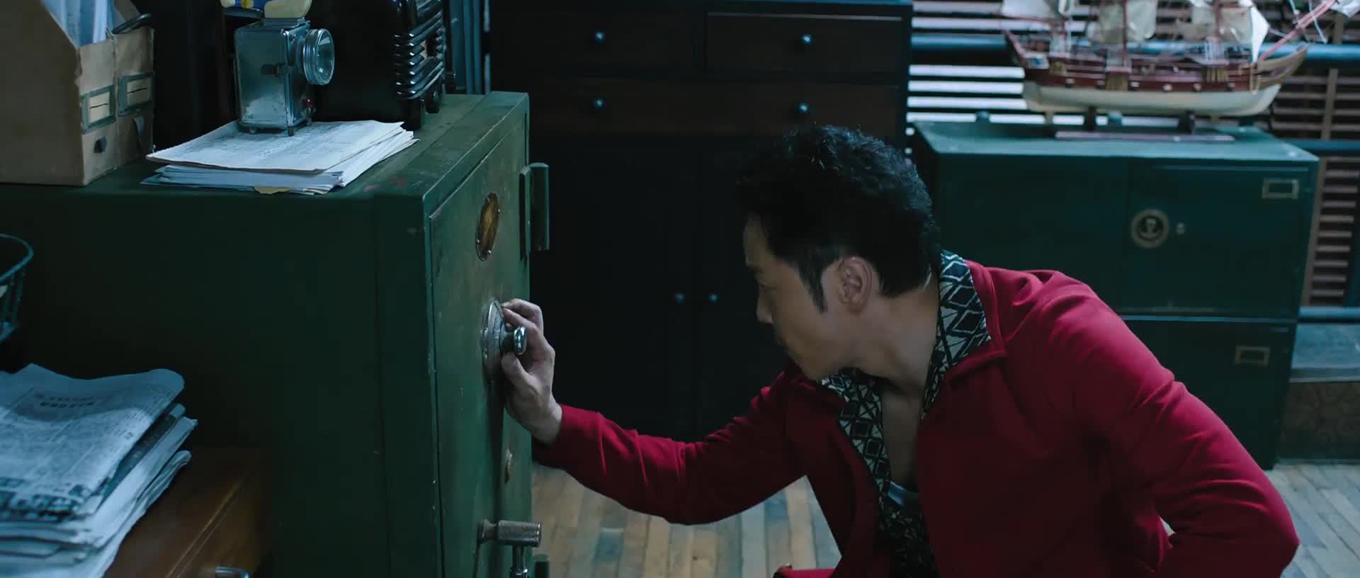 Ip Man III Zrození legendy Nesmrteľný majster (Dennis To, Terry Fan, Sammo Hung 2010 Akční Drama Životopisný Historický Bdrip 1080p ) Cz dabing mkv