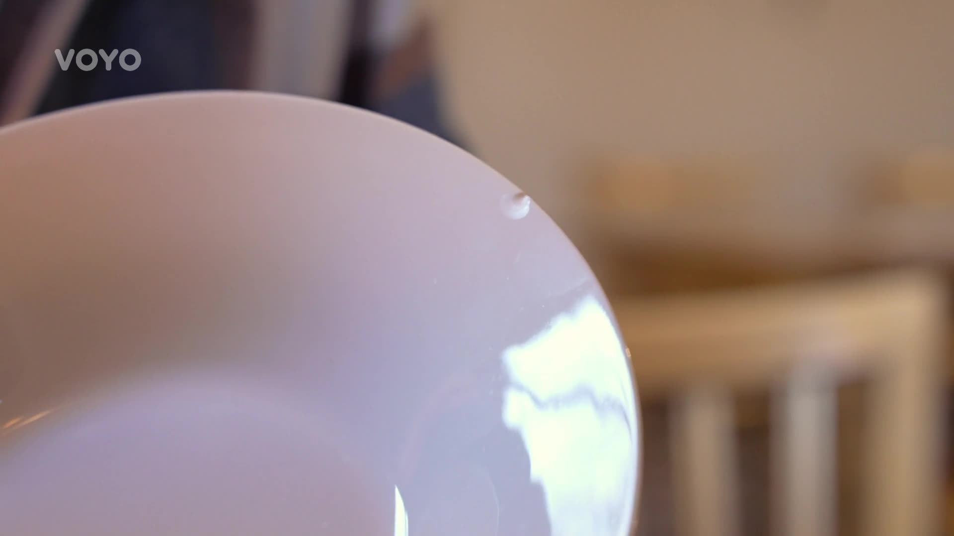 Na nože (SK) S03E09 12 2024 CZ dab 1080p Penzion Řízkárna Veranda mp4