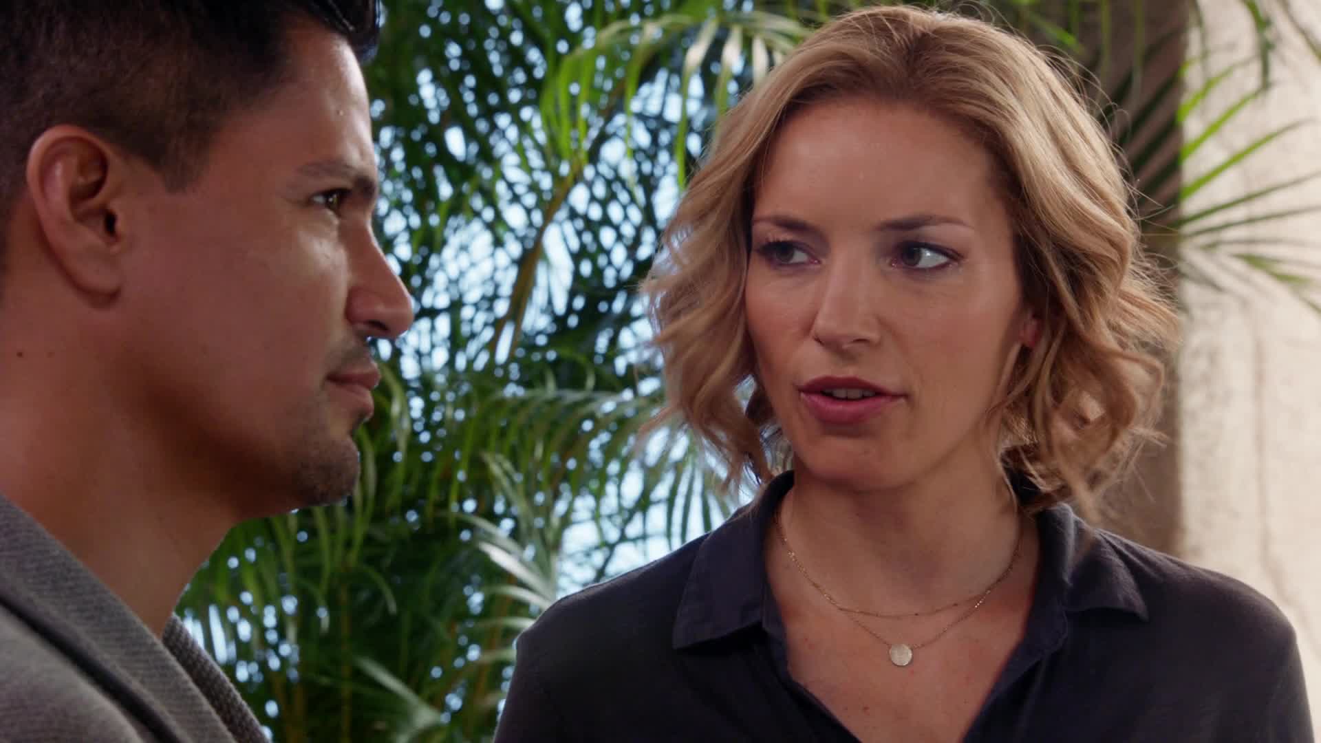 Magnum P I S02E06 20 2019 CZ dab 1080p Lhát, podvádět, krást, zabíjet mkv