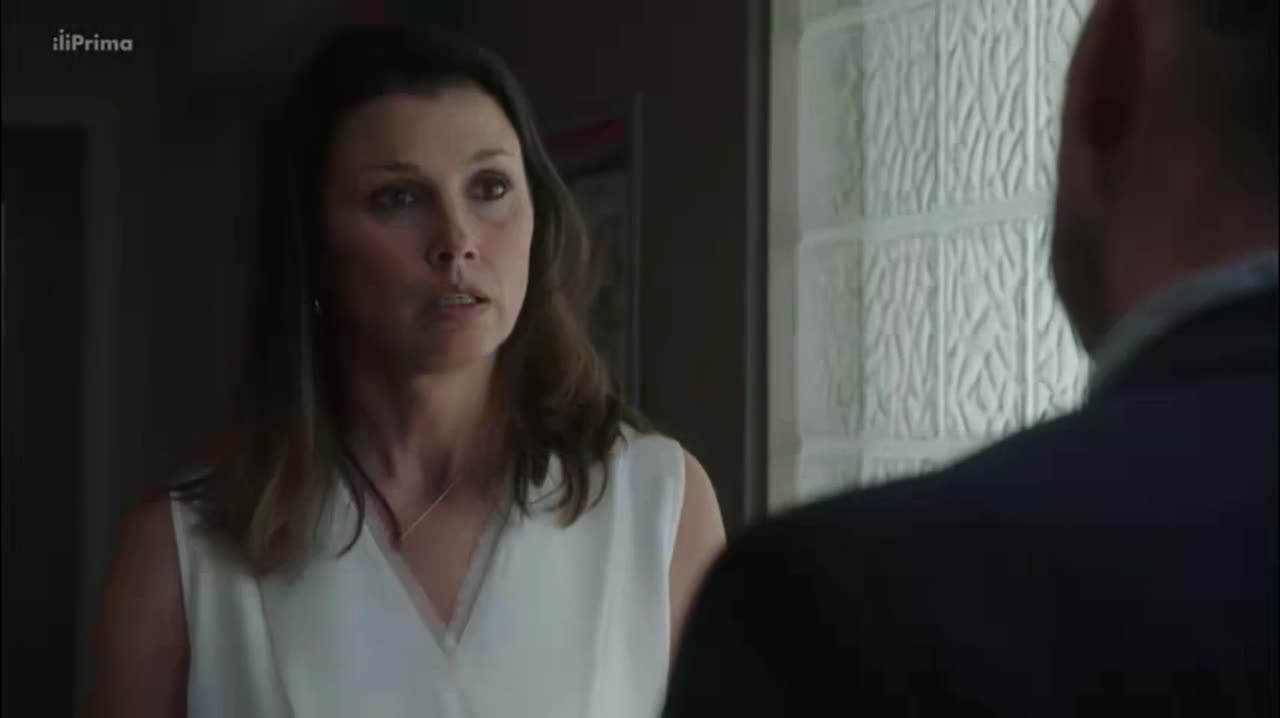 Spravedlnost v krvi (Blue Bloods) S08E01 Nový začátek mp4