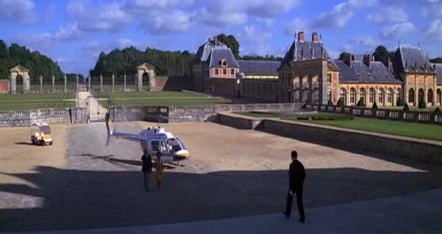 James Bond 11 Moonraker (1979) avi