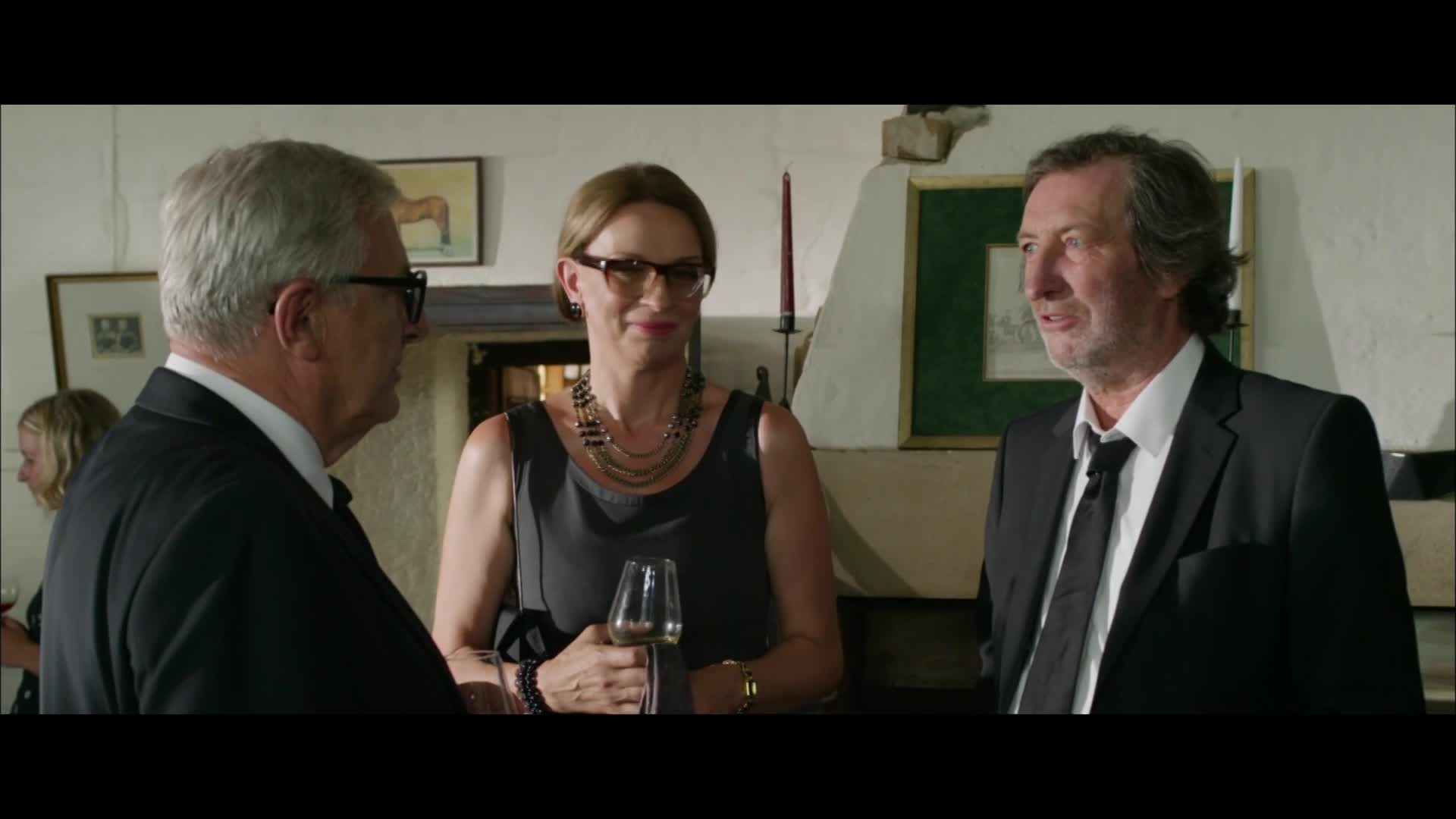 Dědictví aneb Kurva se neříká {2014} komedie 1080p mkv