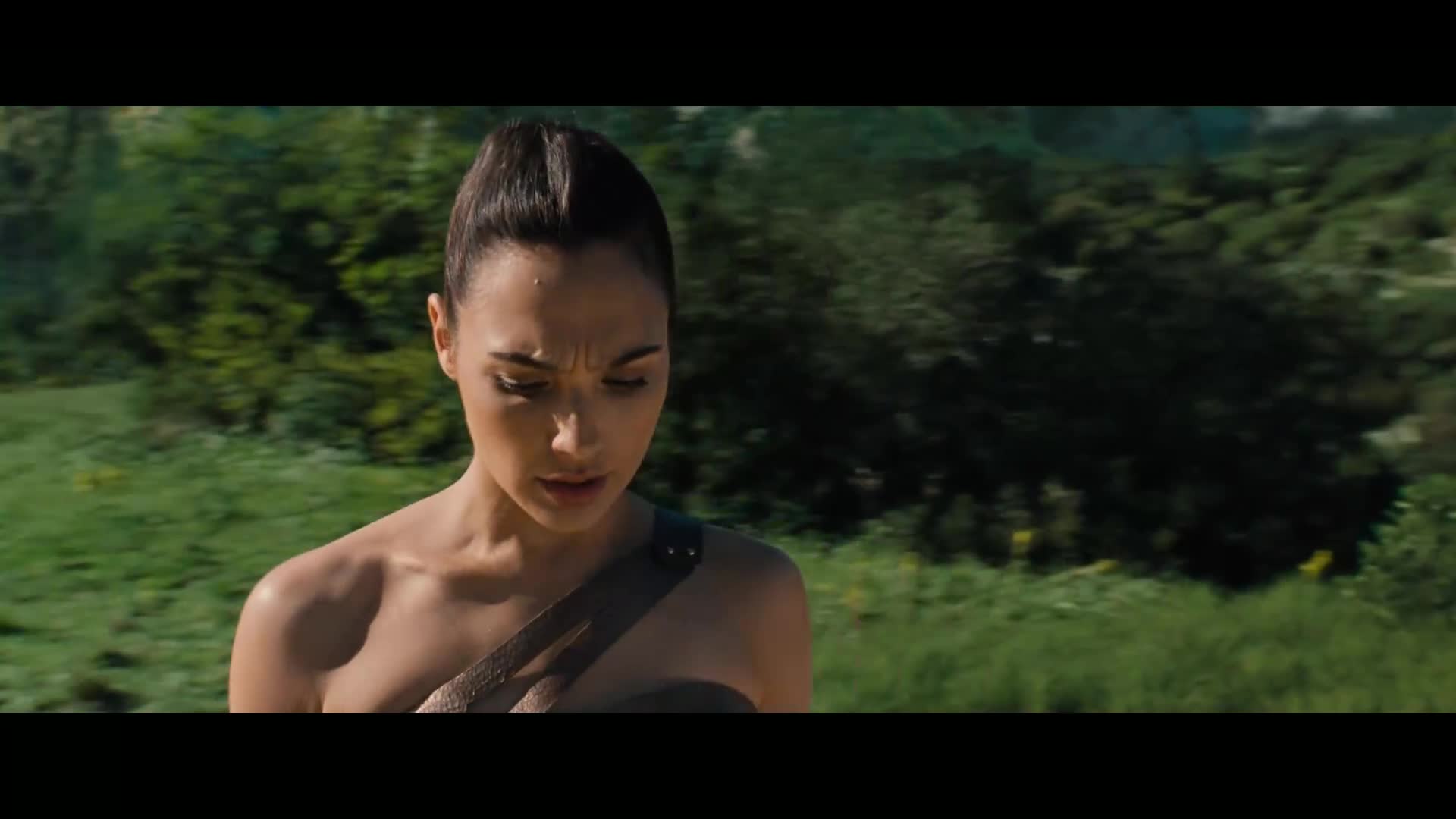 Wonder Woman {2017} akční, fantasy, sci fi AAC 5 1 1080p CZ dabing mkv