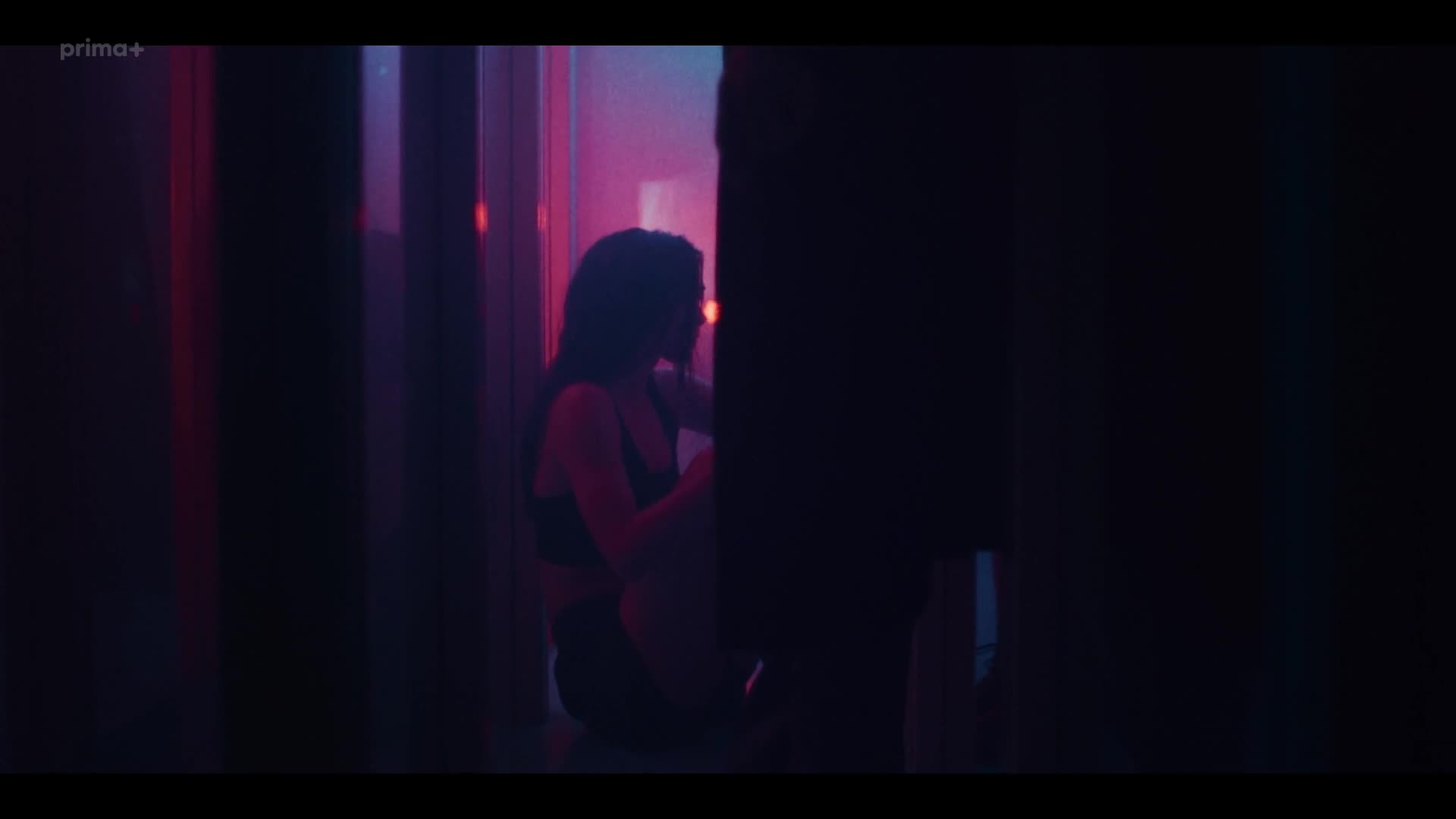 Láska s chutí krve S01E03 {2024} horor, mysteriózní, romantický 1080p CZ dabing mkv