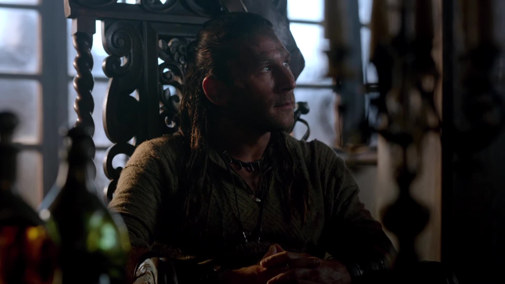 Pod černou vlajkou S02E10 10 2015 CZ dab 1080p Krvavý soud mp4