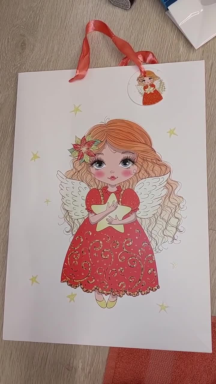 5 12 2025 princezna Marianka Mimapinková nahrála její nový obrázek mp4