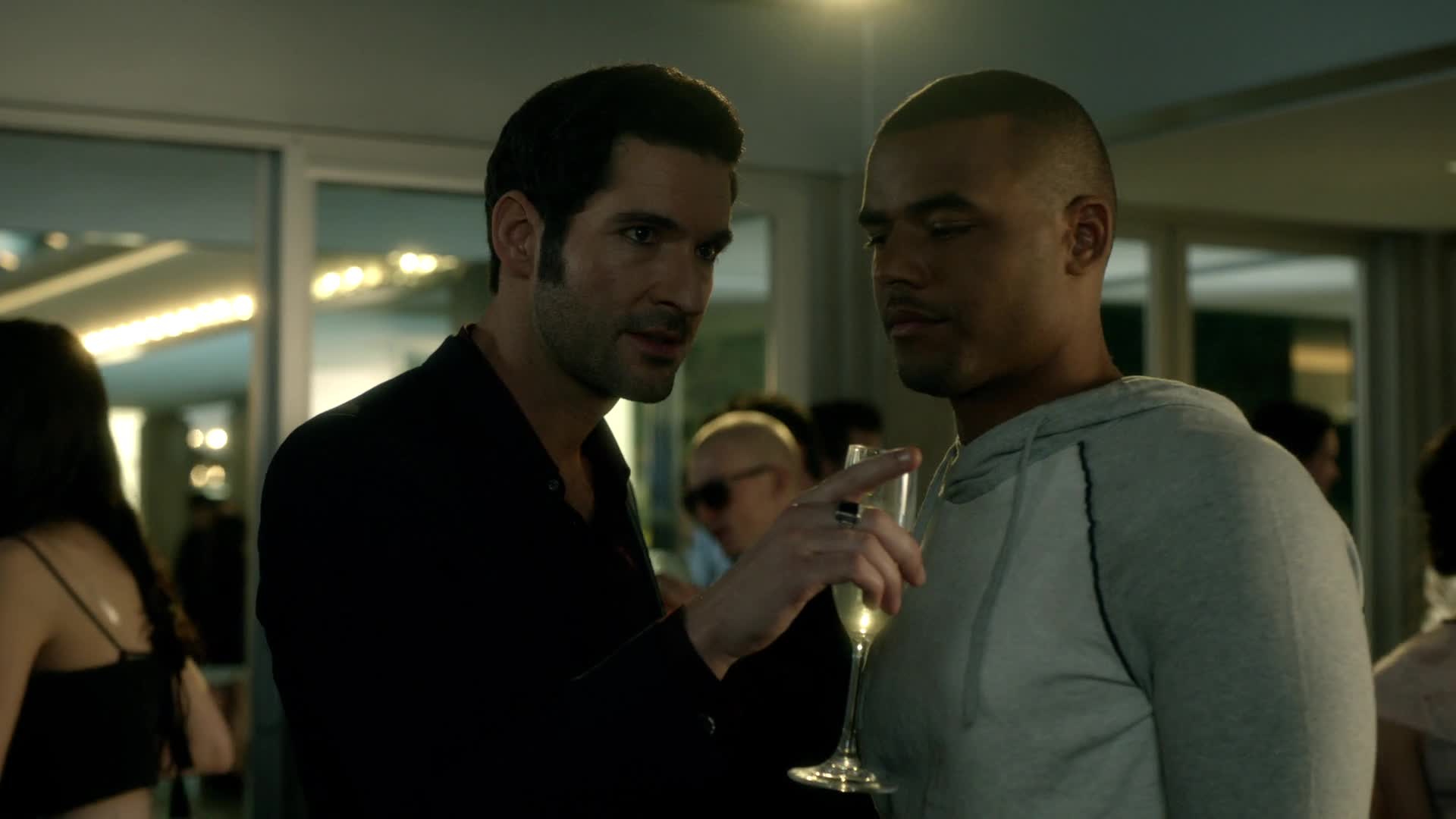 Lucifer S01E03 13 2016 CZ dab 1080p Budoucí vládce temnoty mkv