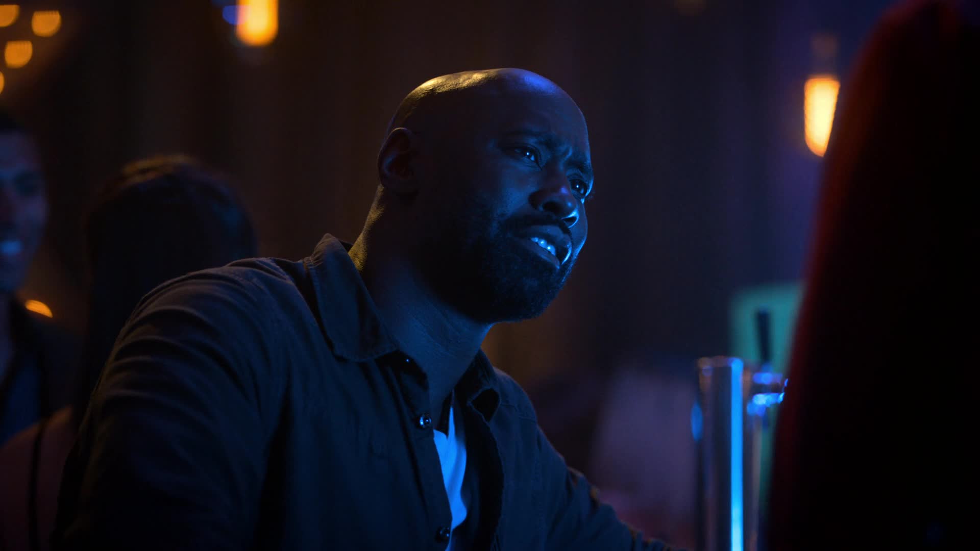 Lucifer S04E03 10 2019 CZ dab 1080p Ach, ty otče malověrný mkv