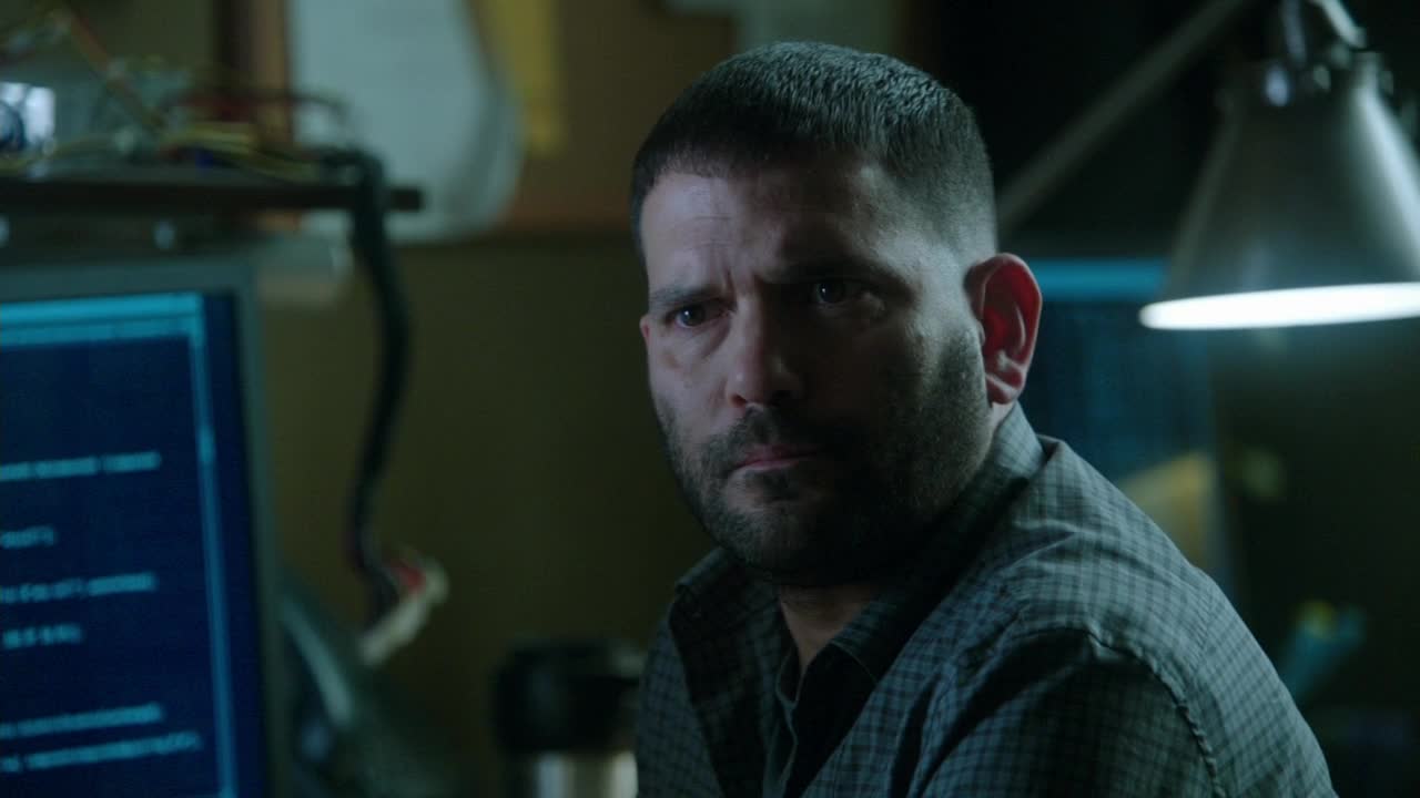 Skandál S03E16 18 2013 CZ dab 720p Chlupatý mkv