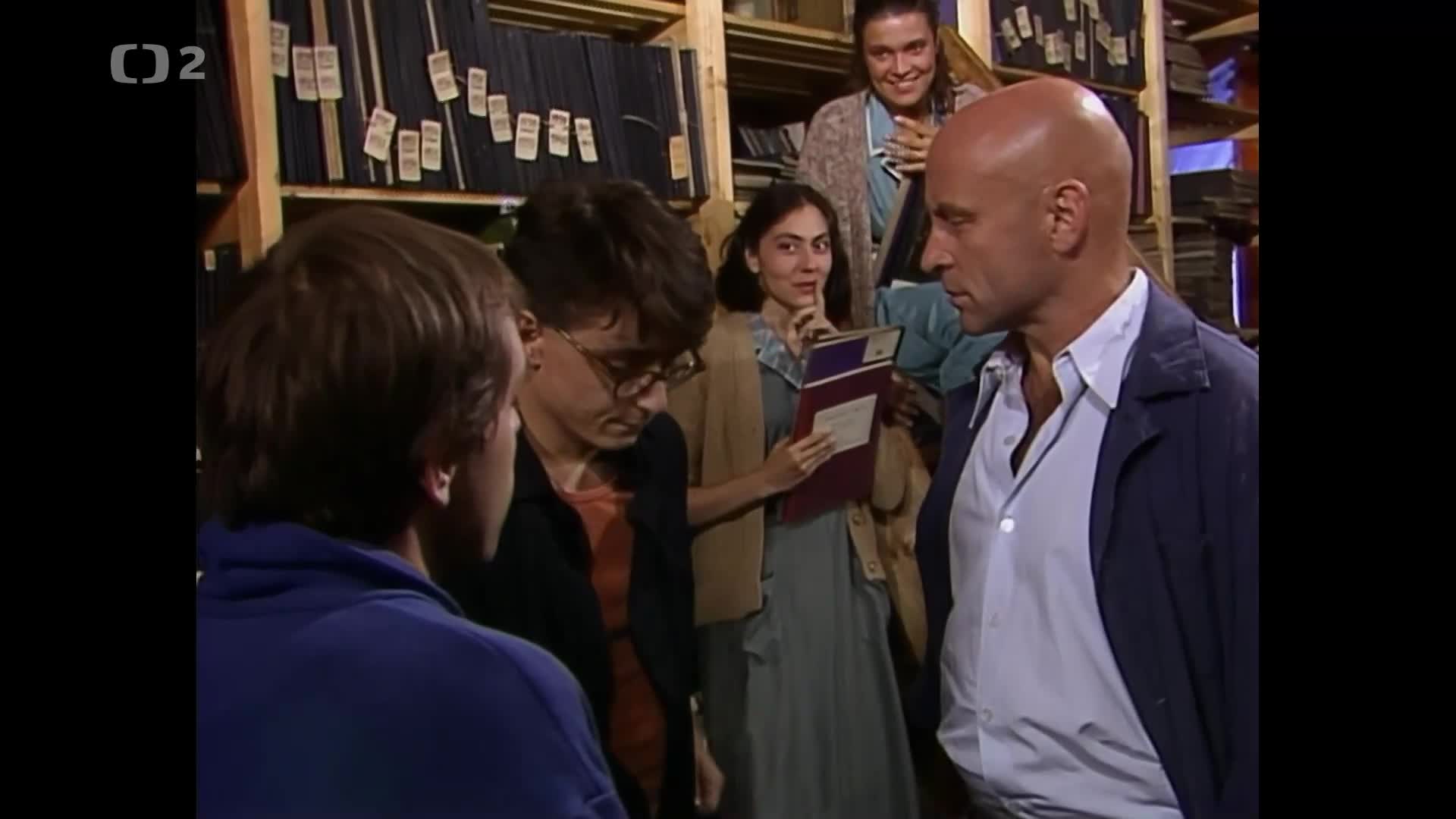 Přízrak {1987} krimi, thriller 1080p mkv