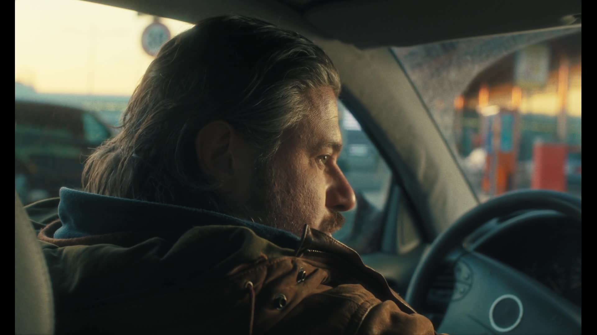 El paraíso 2023 CZ dab 1080p mkv