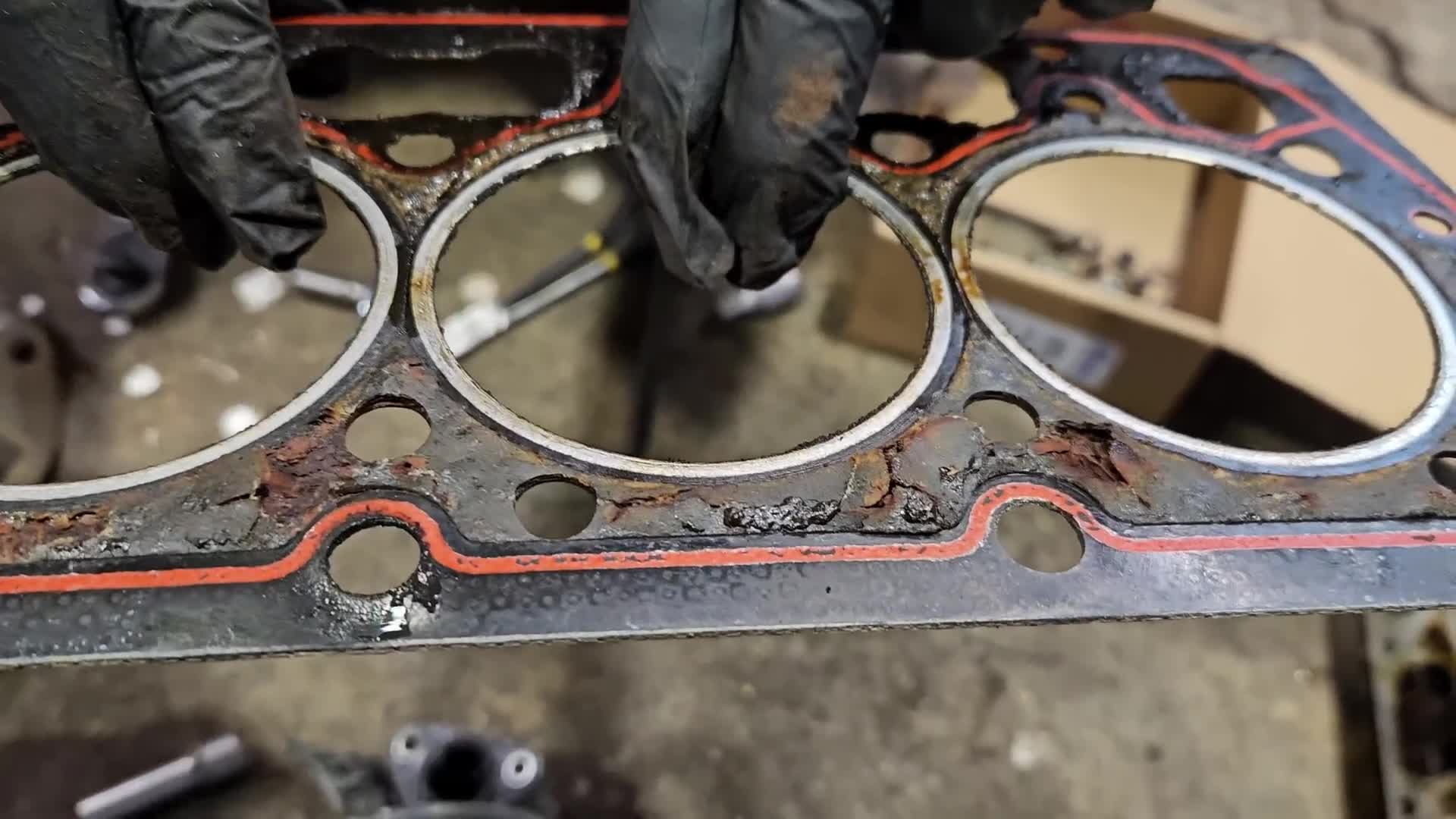 Nadoraz DEATH VALLEY S02E00 30 2025 SK dab 1080p Máme obrovský hrdzavý problém ! Toto do USA nepustia mp4