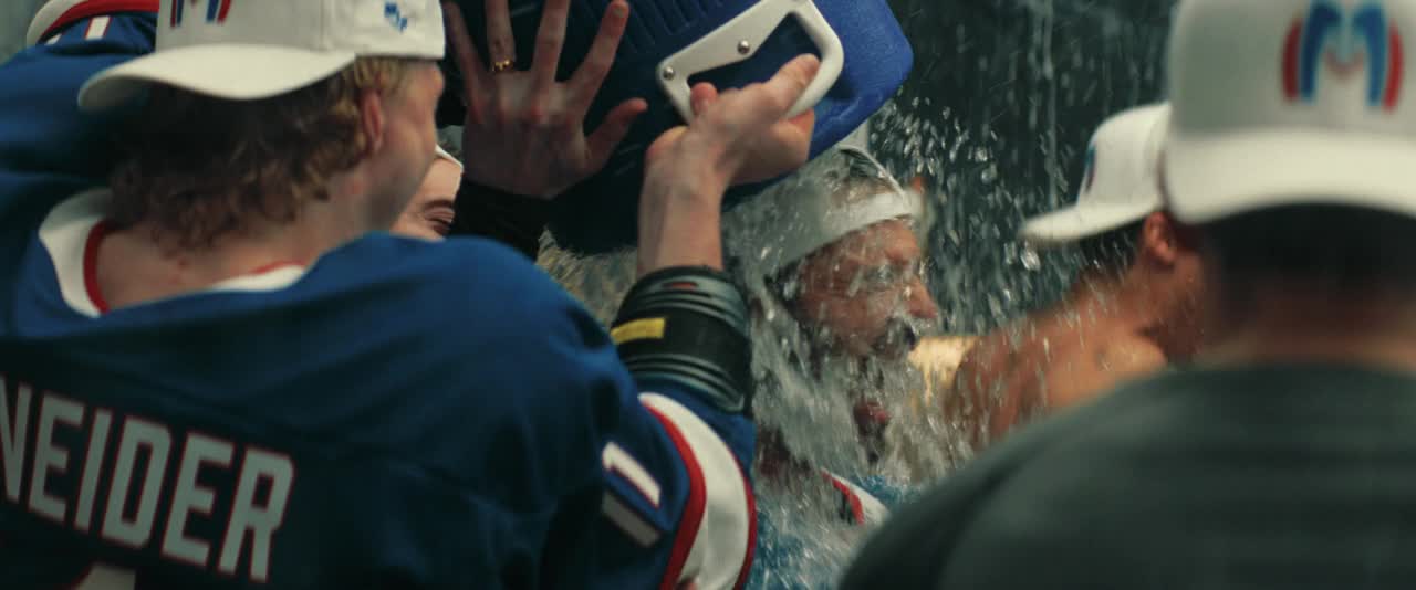 Spalující rivalita S01E04 mkv