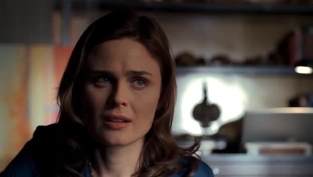 Sběratelé kostí s03e06 Stážistka ve spalovně avi