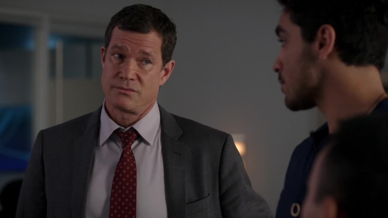 Unforgettable S04E09 Úkryt před bouří CZ mkv