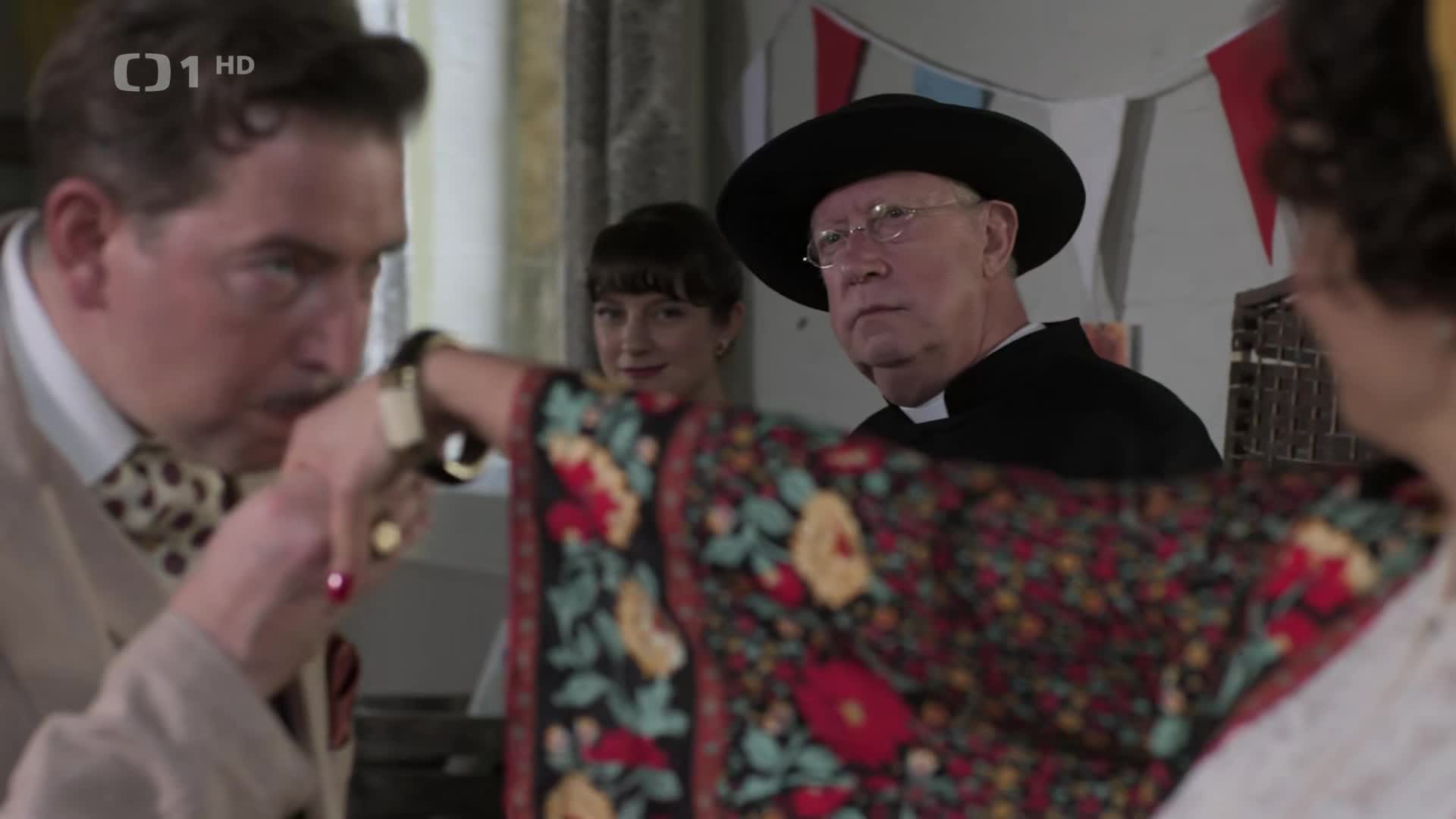 Otec Brown 11x02 Sestra v podezření 2024 CZ mkv