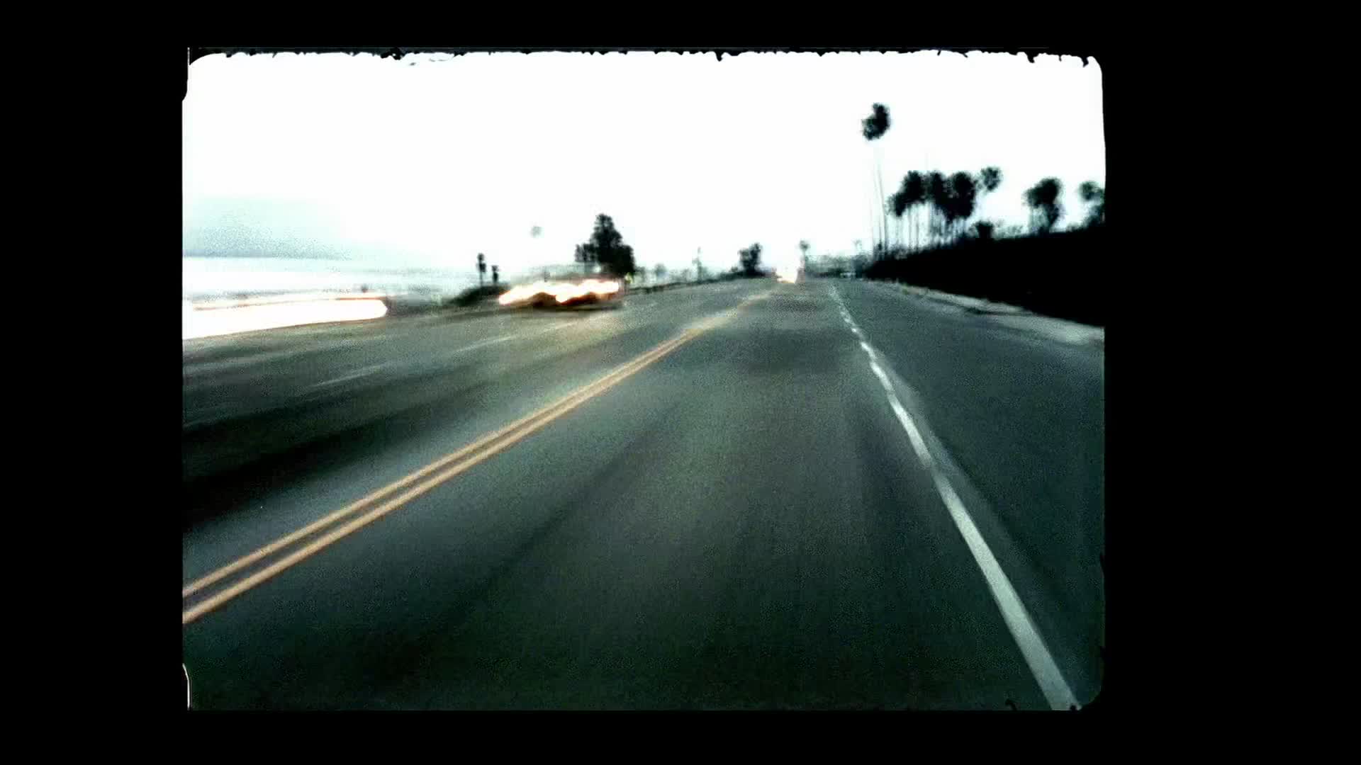 Californication S07E03 12 2014 CZ dabing 1080p FHD Jaký otec, takový syn mkv
