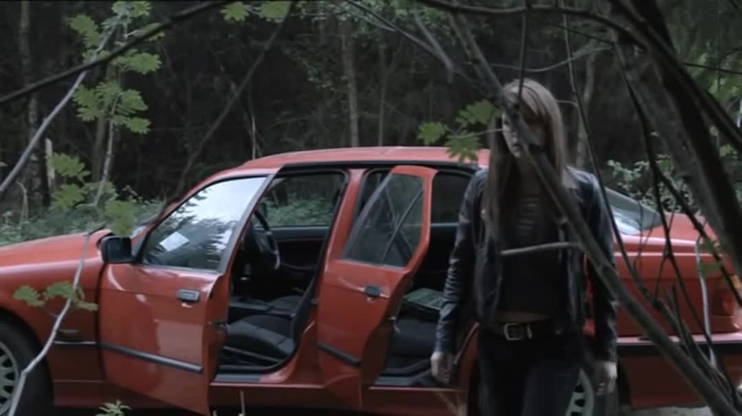 Uvězněna s monstrem (David Bowen,Jace Desay,Nathan Doyle 2010 Horor Thriller Bdrip 1080p ) Cz dabing mkv