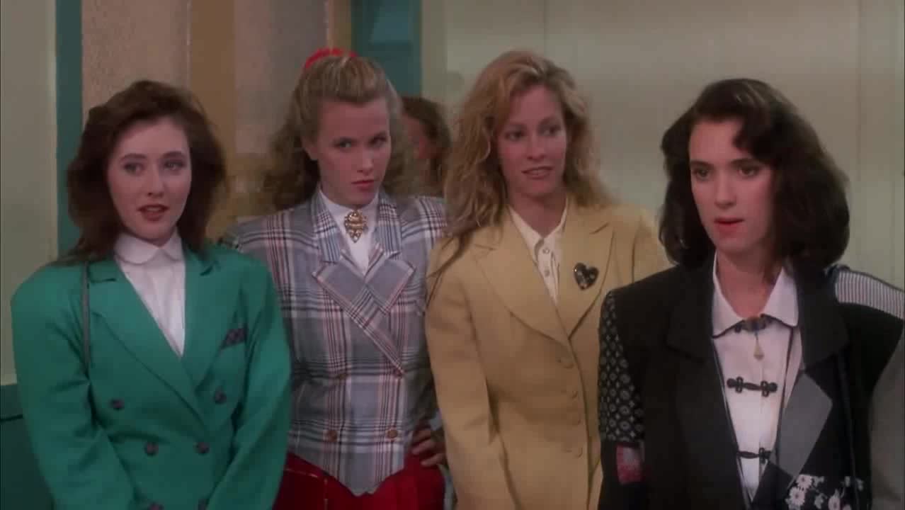 Smrtící přitažlivost (Winona Ryder,Christian Slater,Shannen Doherty 1988 Komedie Drama Krimi Bdrip 1080p ) Cz dabing avi