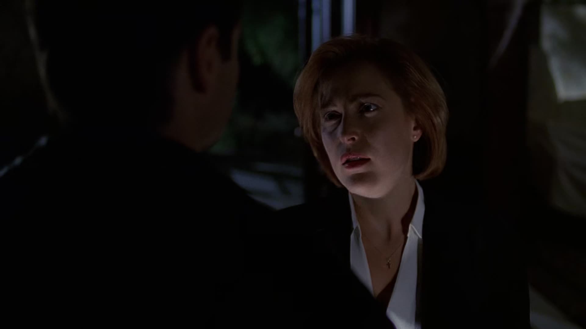 Akta X S06E08 22 1998 CZ dab Dešťový král mkv