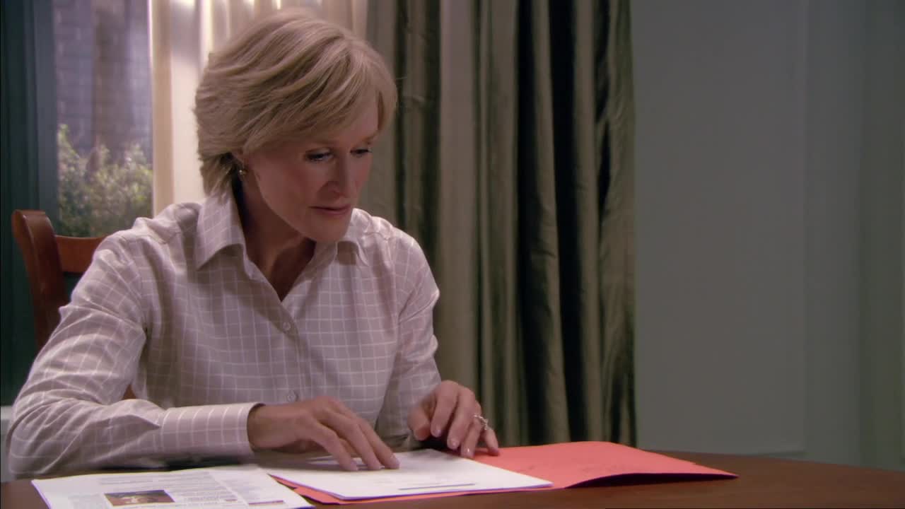 Patty Hewes nebezpečná advokátka S01E11 13 2007 CZ dab 720p Já ty lidi mp4