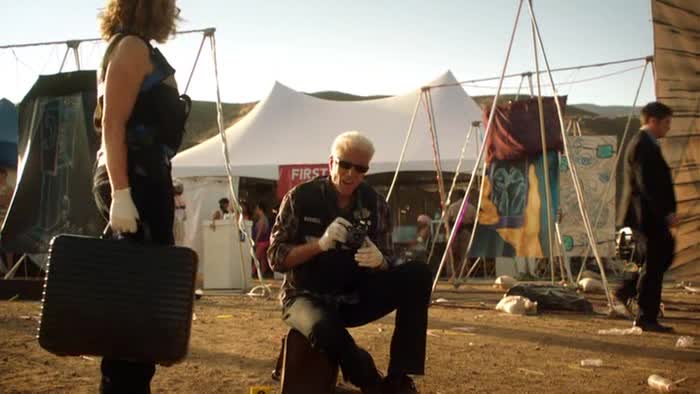 Kriminalka Las Vegas S13E03 Plané květy avi