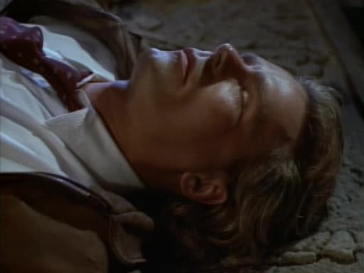 MacGyver 05x02 Legenda o Svate ruzi cast2 avi