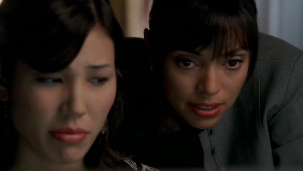 Sběratelé kostí 2x03 Kluk v plachte avi