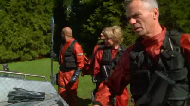 Hvezdna brana SG1 07x05 Revidovani mp4