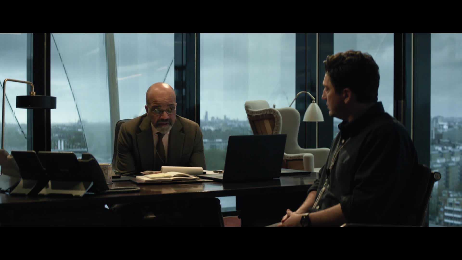 Agentura The Agency S01E05 CZ dabing mp4