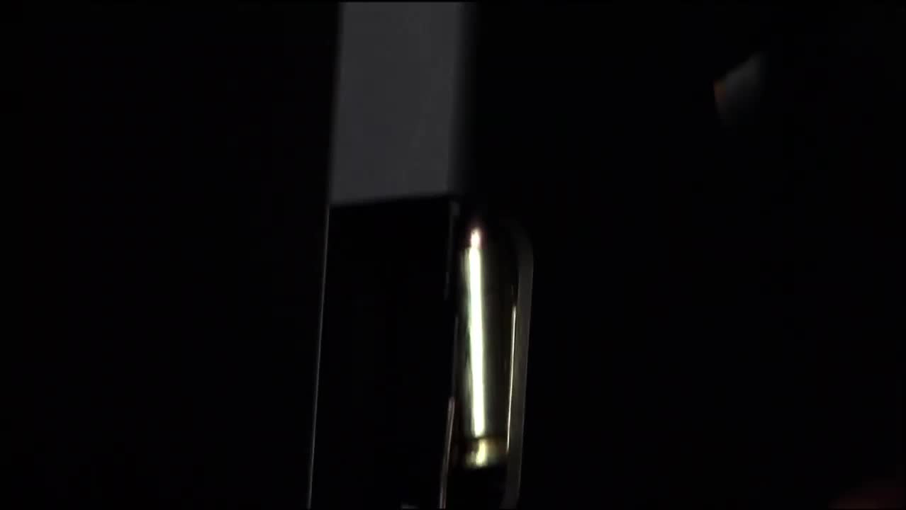 Konec světa (Arnold Schwarzenegger, Gabriel Byrne, Robin Tunney 1999 Horor Akční Thriller Mysteriózní Bdrip 1080p ) Sk dabing avi