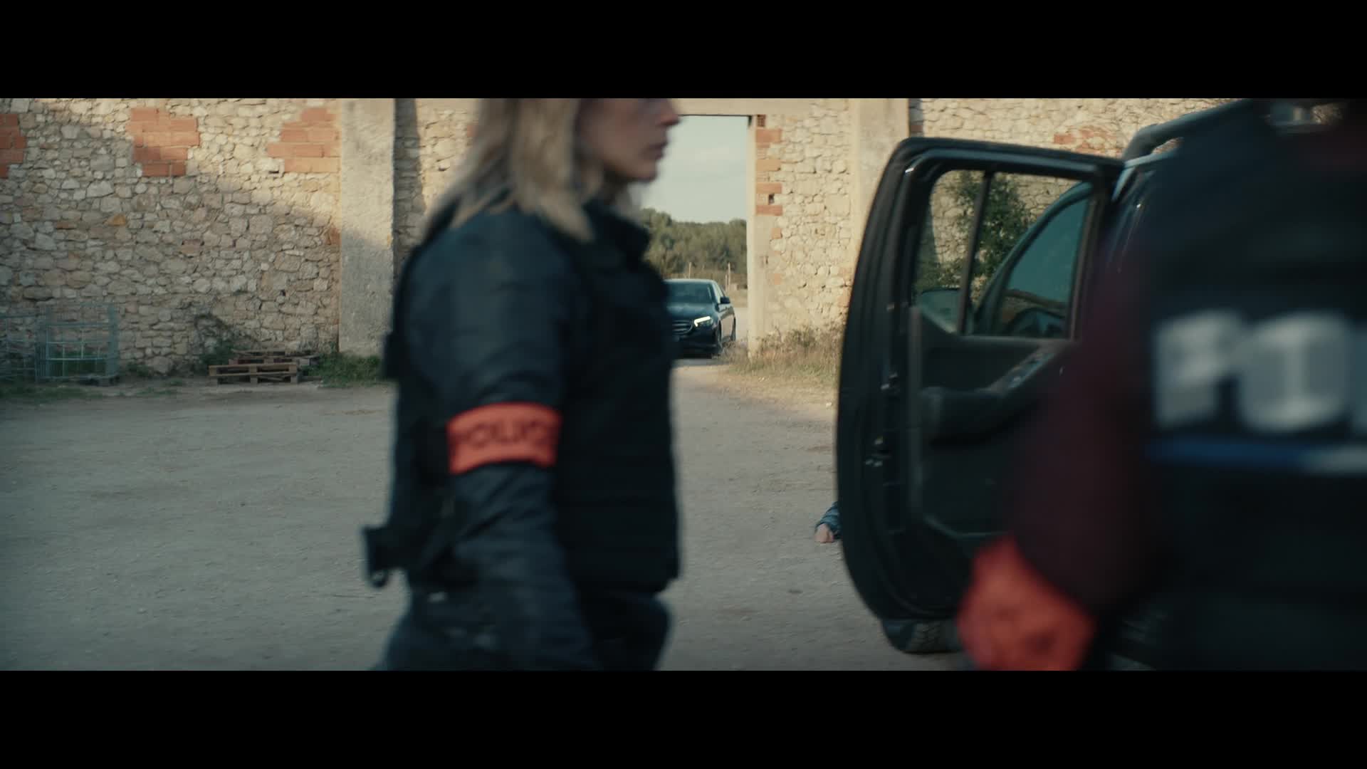 Mír v Marseille S02E05 2025 Pravda CZ dabing HD mkv