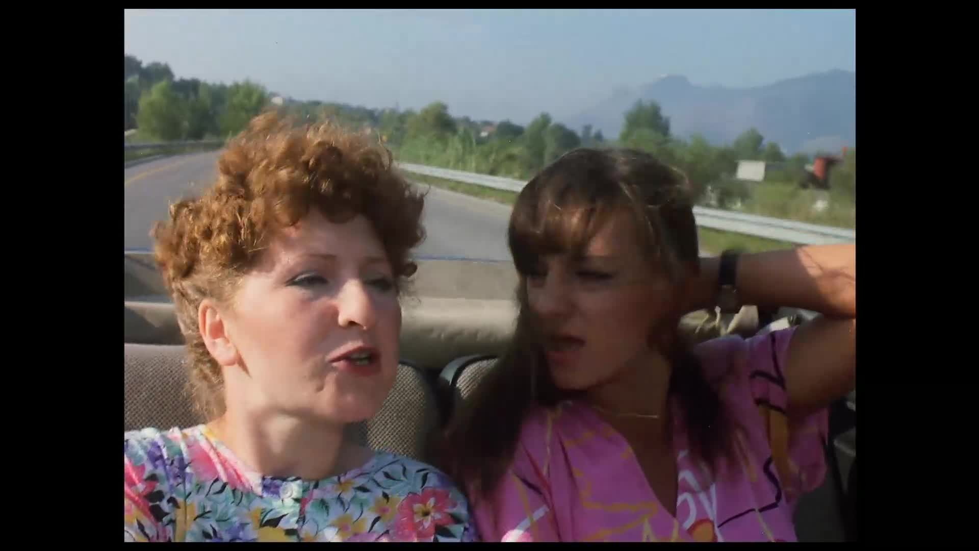 Slunce, seno, erotika {1991} komedie 1080p mkv