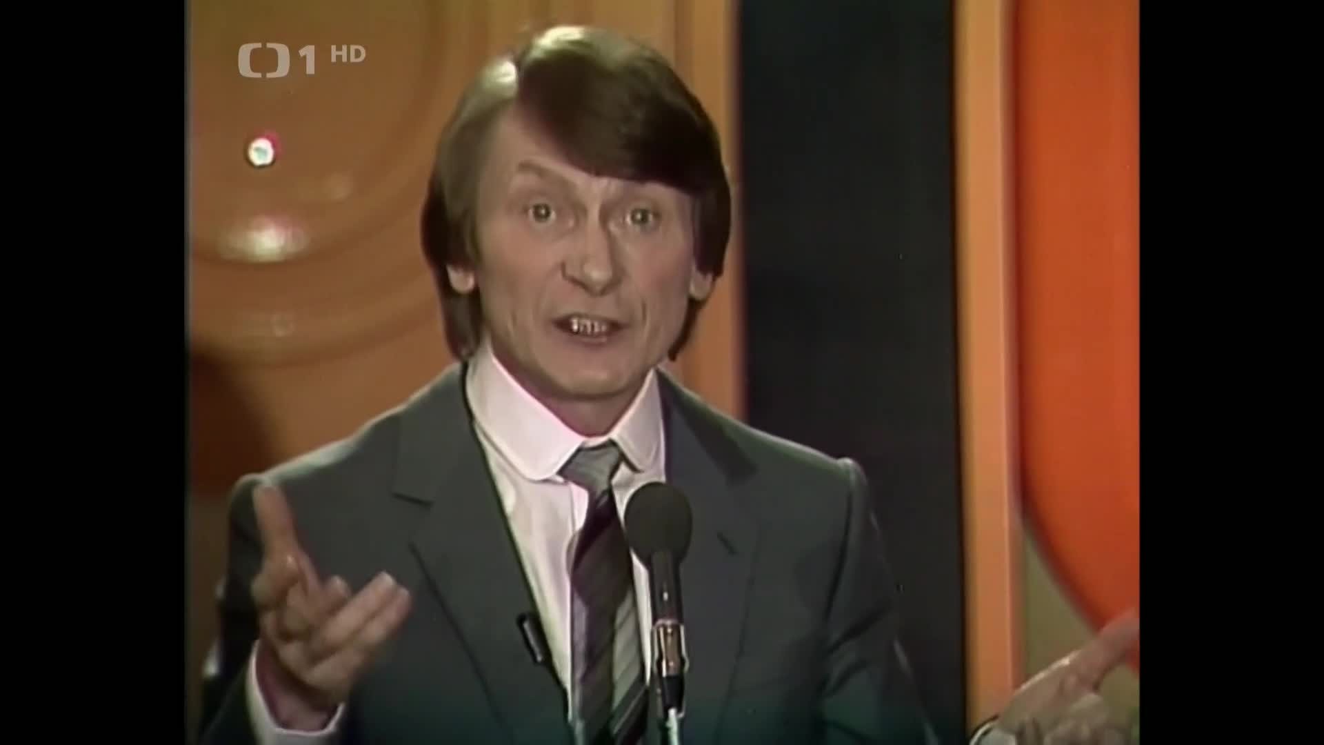 Rozpaky kuchaře Svatopluka S01E01 Kuřátko {1984} mkv