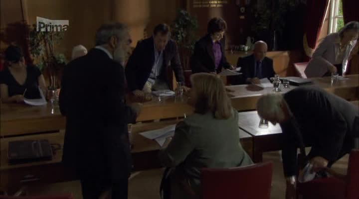 Vraždy v Midsomeru s13 080 Trn v oku avi