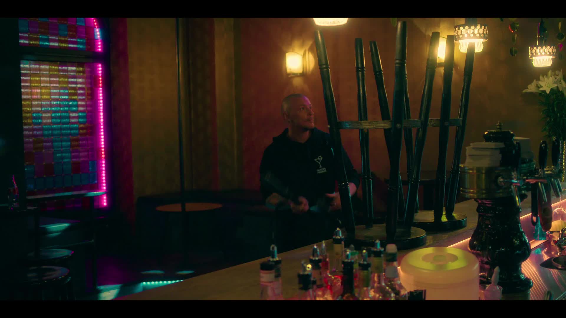 Na místě činu: Zabíják berlínského nočního života S01E02 CZ dabing HD 1080p mkv