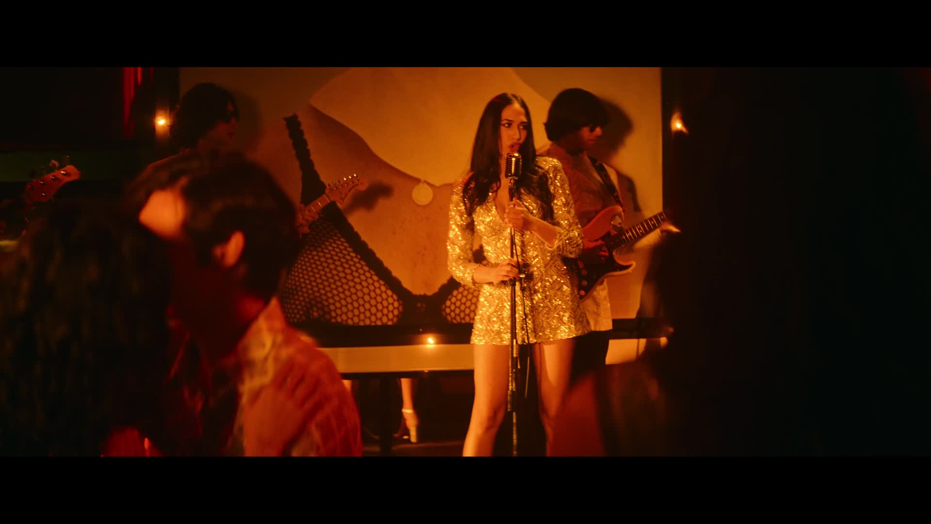 Paní Playmen S01E01 {2024} životopisný, drama AAC 5 1 1080p CZ dabing mkv