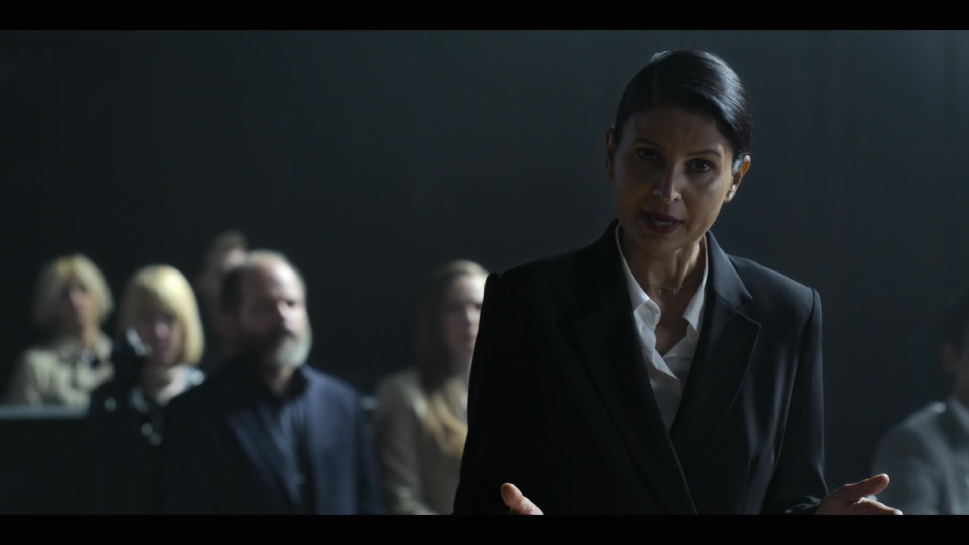 Fallen S01E01 08 2024 CZ dab 1080p Meč a kříž mp4