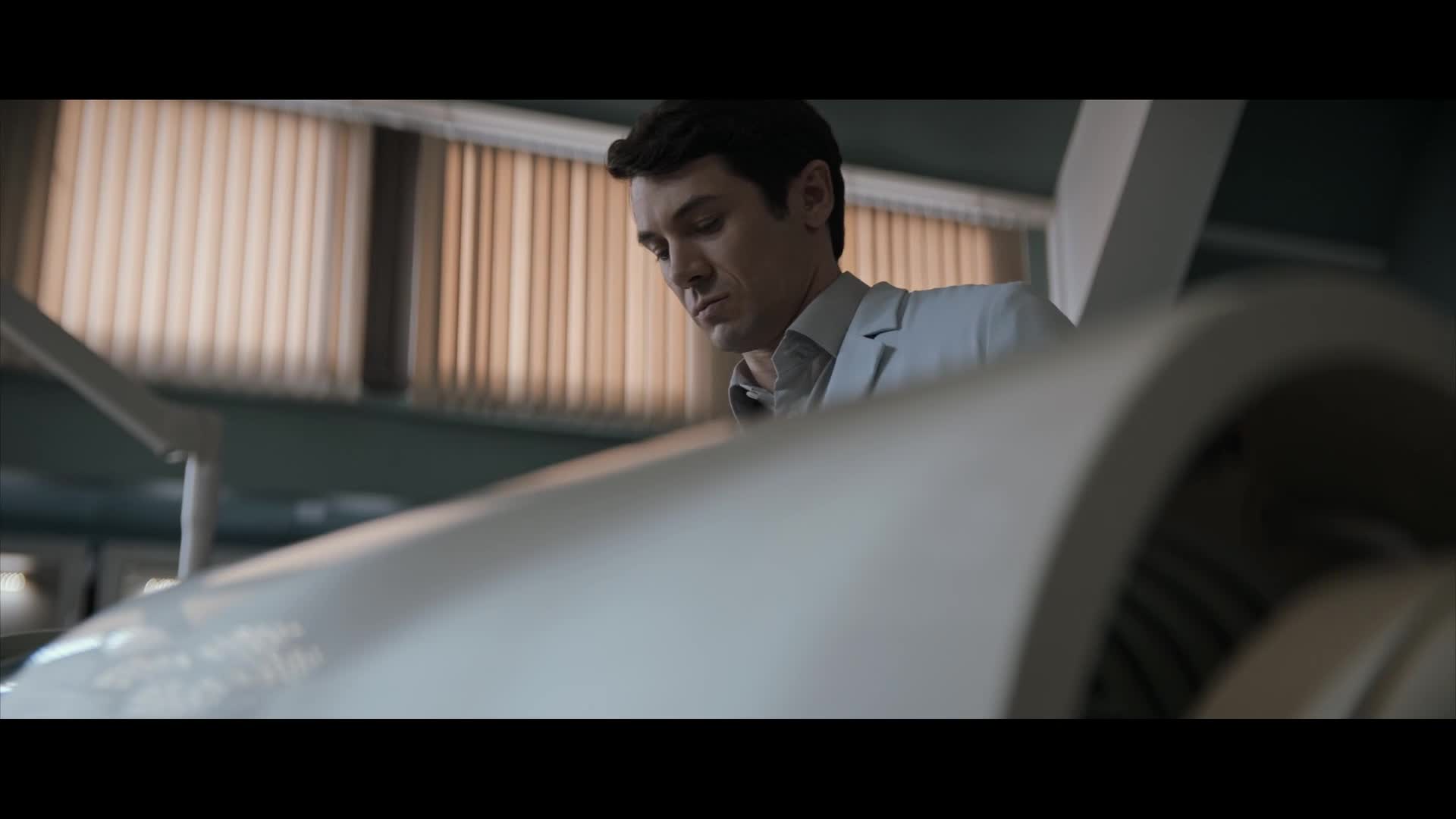 Problém tří těles S01E07 {2024} dobrodružný, drama, sci fi AAC 5 1 1080p CZ dabing mkv