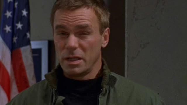 Stargate SG1 01x21 Politika avi