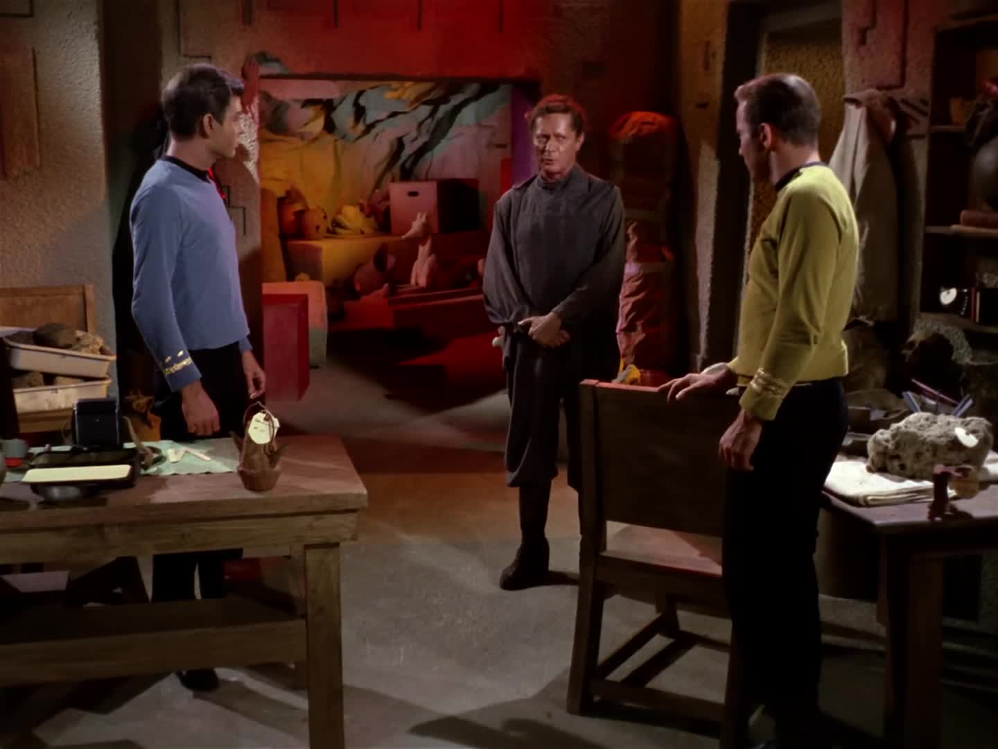 Startrek Original serie remastered S01E01 Past na muže Cz En (The Man Trap Cz En tit) mkv