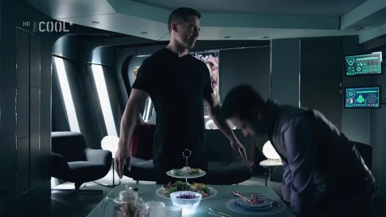 Killjoys Vesmirni lovci S04E06 Výcvik mkv