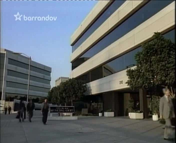 Jake a Tlusťoch s05e13 Bouřlivá doba 1 část mp4