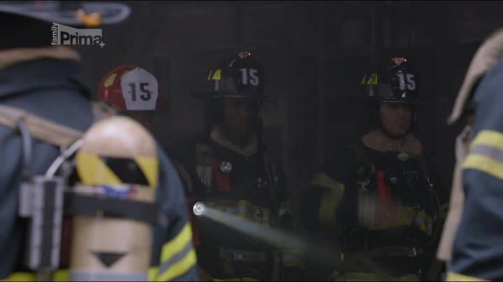 Rizzoli Isles Vraždy na pitevně 02x15 Vražedný požár avi