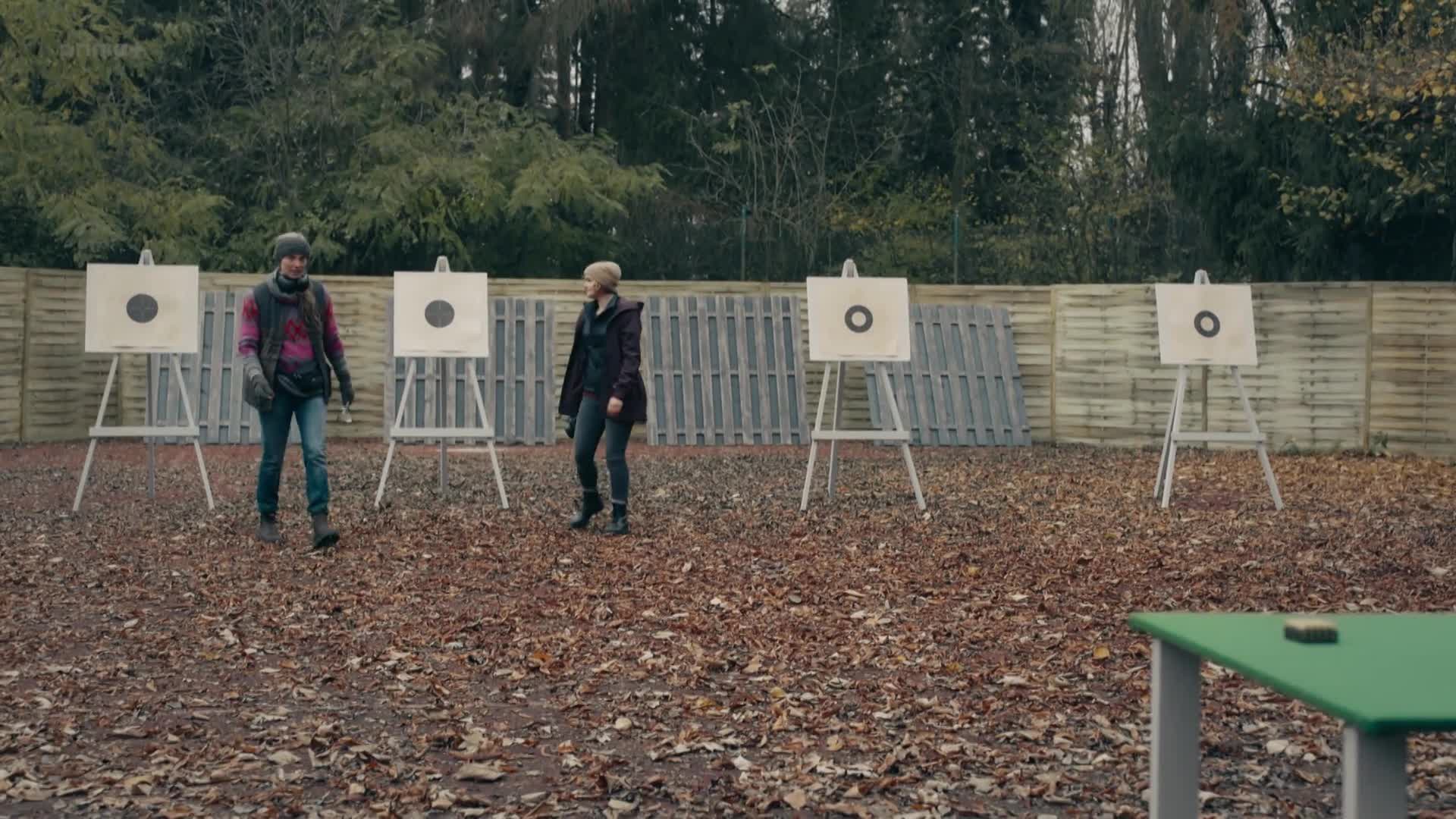 Pobřežní stráž S06E12 12 2021 CZ dab 1080p Žena v lese mp4